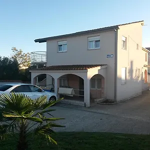 rezervovat zde