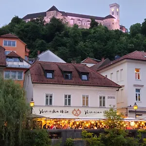 rezervovat zde