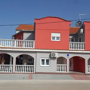 rezervovat zde