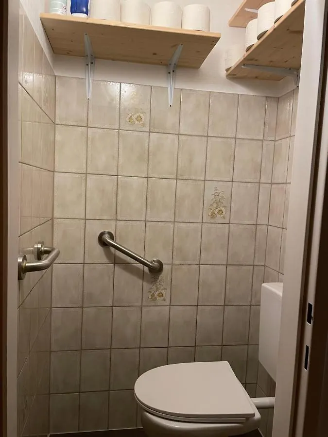 Wien-Vienna Homestay